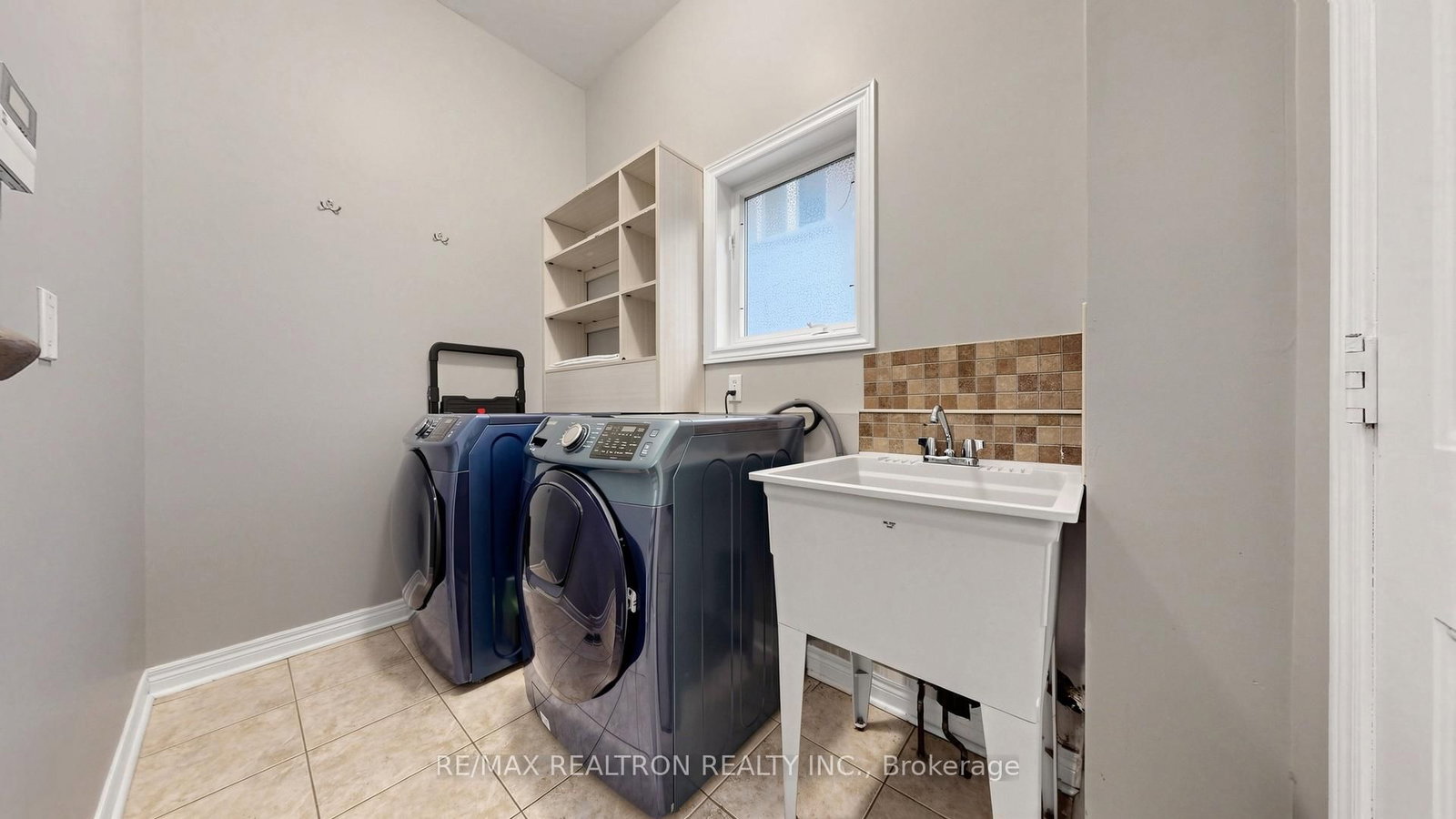 492 Pleasant Ridge Avenue • Vaughan, ON photo 25