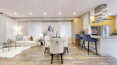 492 Pleasant Ridge Avenue • Vaughan, ON photo 5