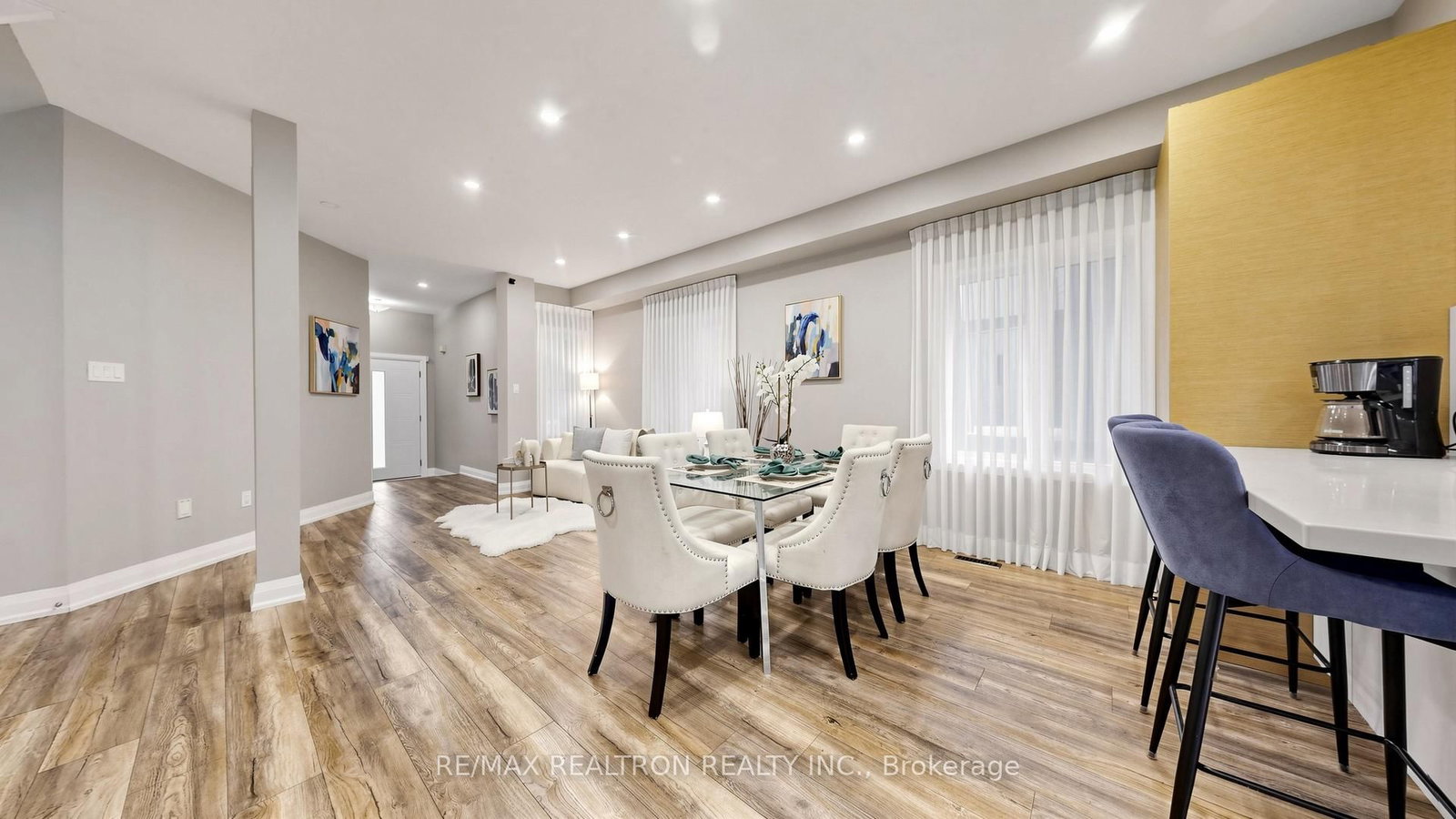 492 Pleasant Ridge Avenue • Vaughan, ON photo 6
