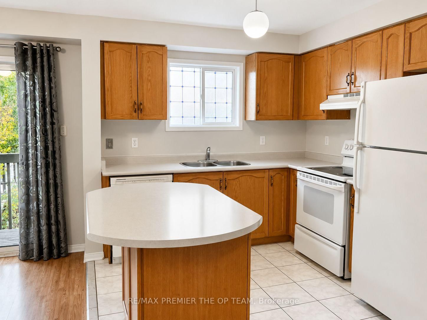 94 Kelso Crescent • Vaughan, ON photo 5