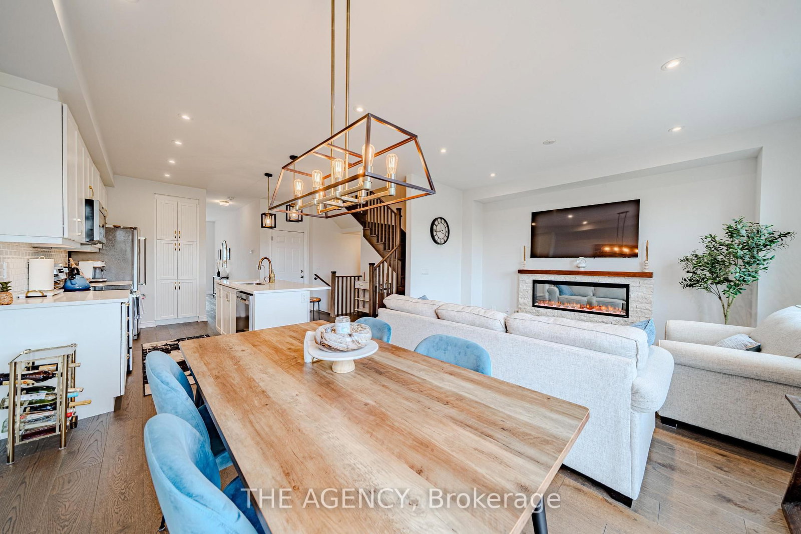 33 Flower Garden Trail • Whitchurch-Stouffville, ON photo 22