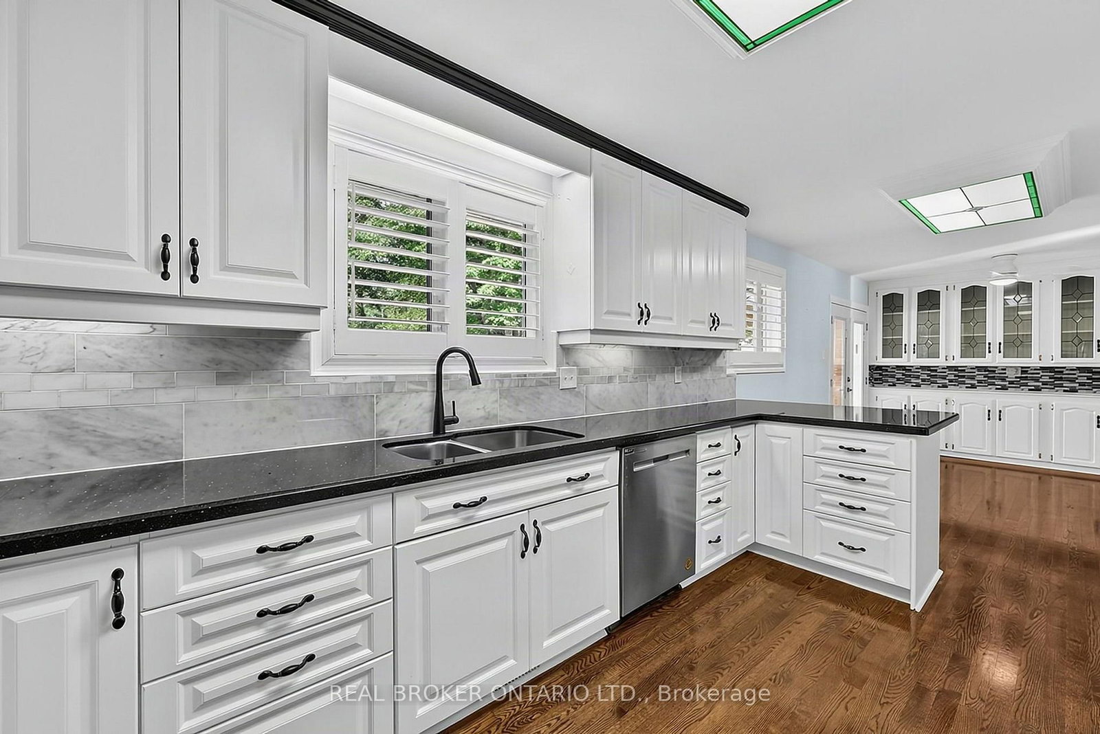 222 Park Avenue • East Gwillimbury, ON photo 14