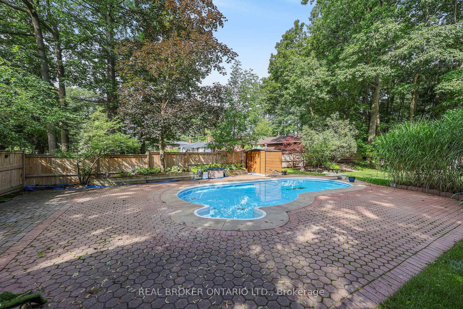 222 Park Avenue • East Gwillimbury, ON photo 41