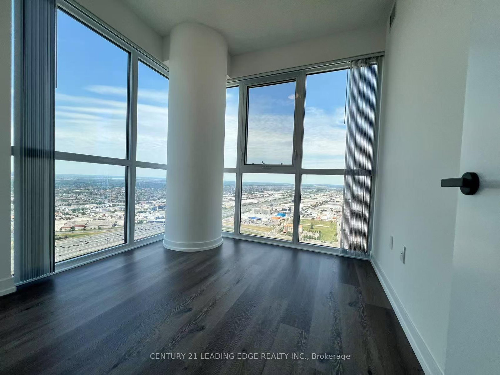 225 Commerce Street • #5609 • Vaughan, ON photo 12
