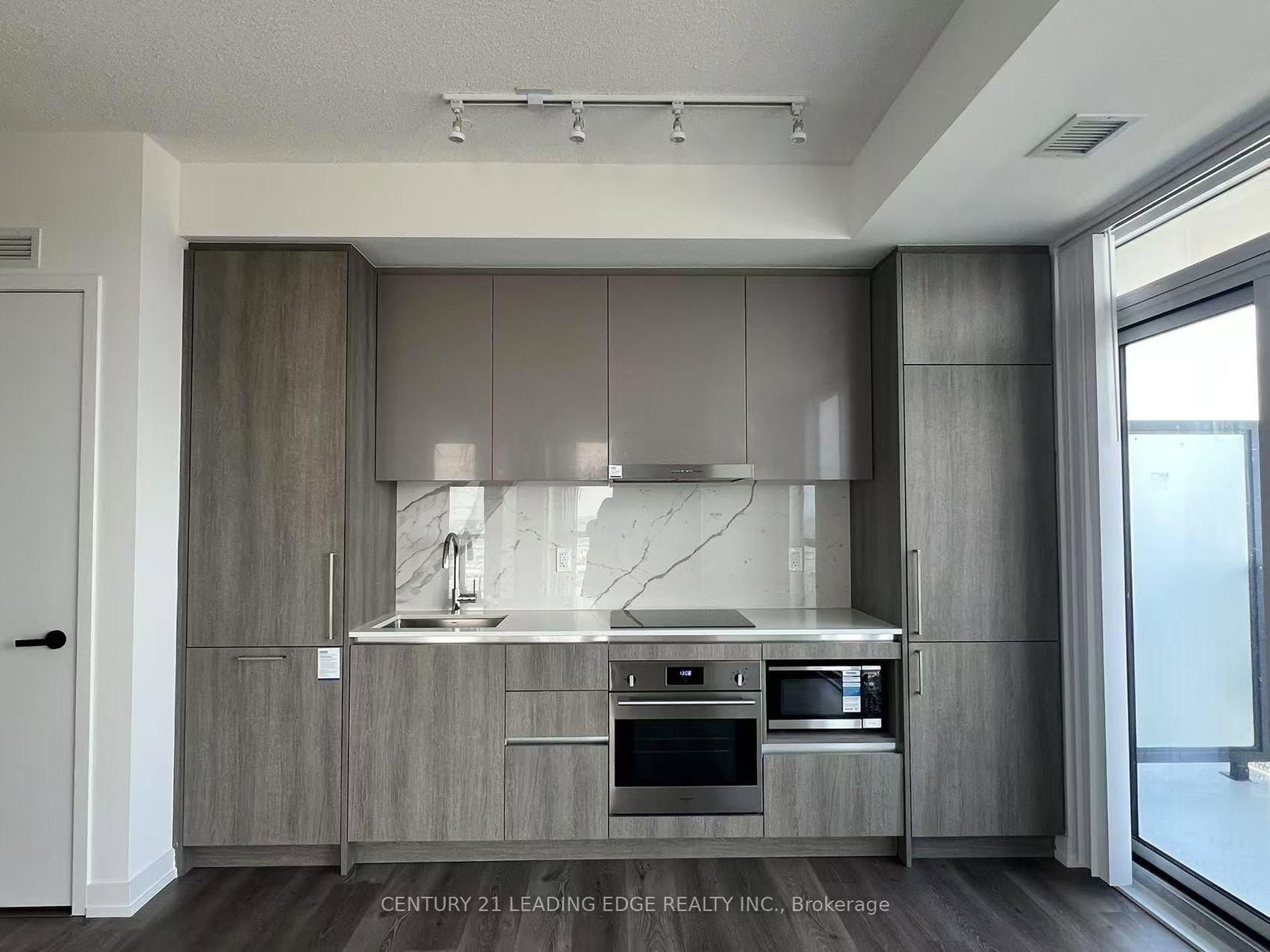 225 Commerce Street • #5609 • Vaughan, ON photo 14