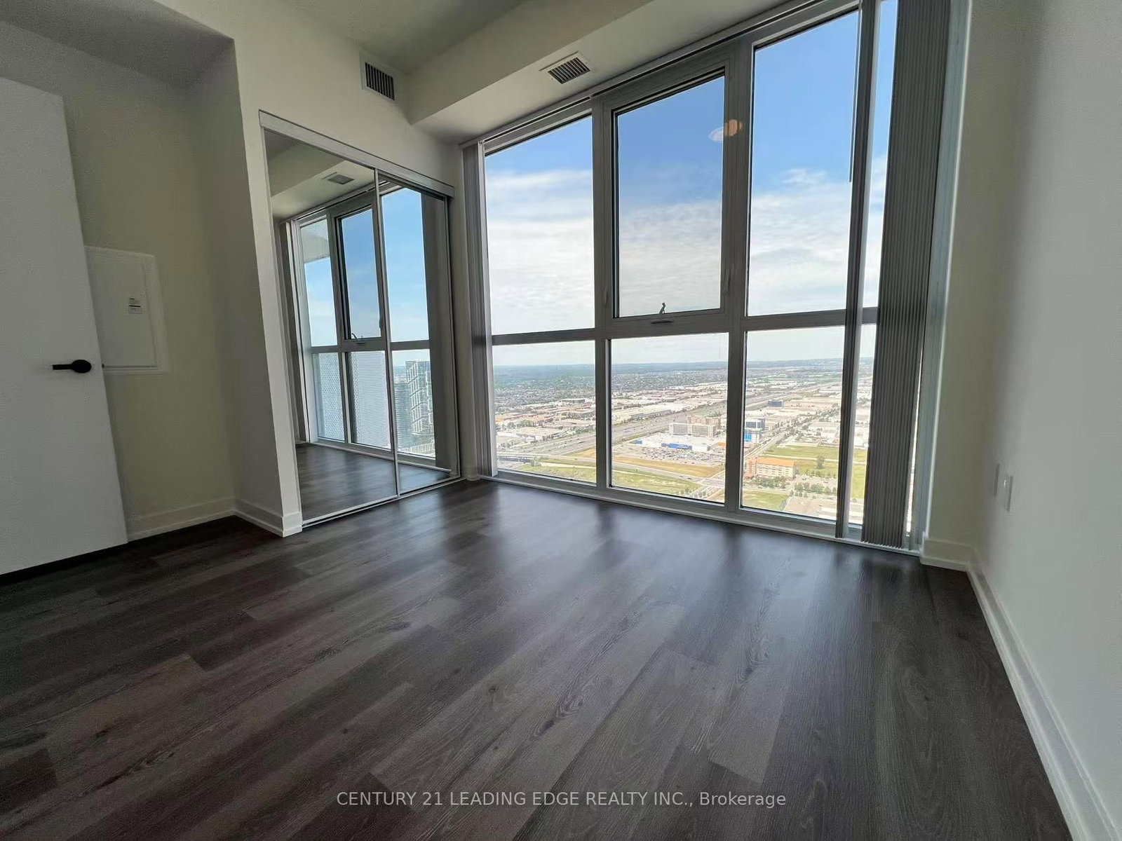 225 Commerce Street • #5609 • Vaughan, ON photo 17