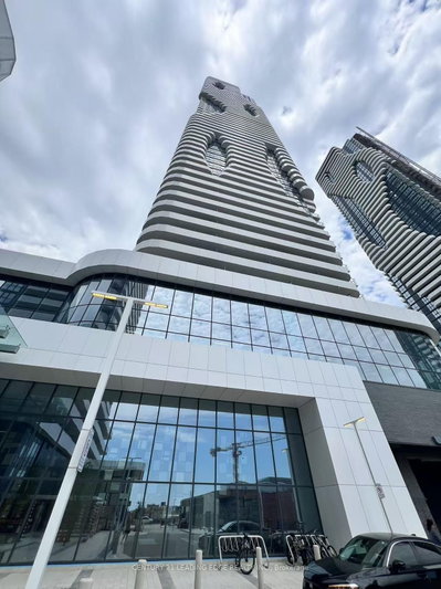 225 Commerce Street • #5609 • Vaughan, ON photo 2