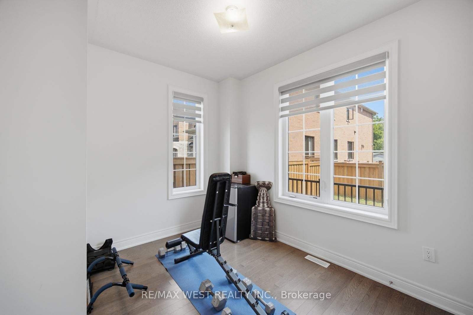 16 Great Railway Court • Vaughan, ON photo 16