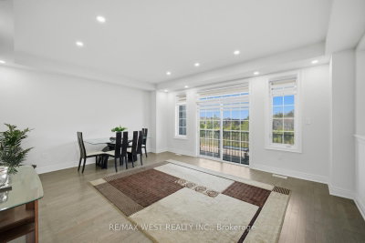 16 Great Railway Court • Vaughan, ON photo 8