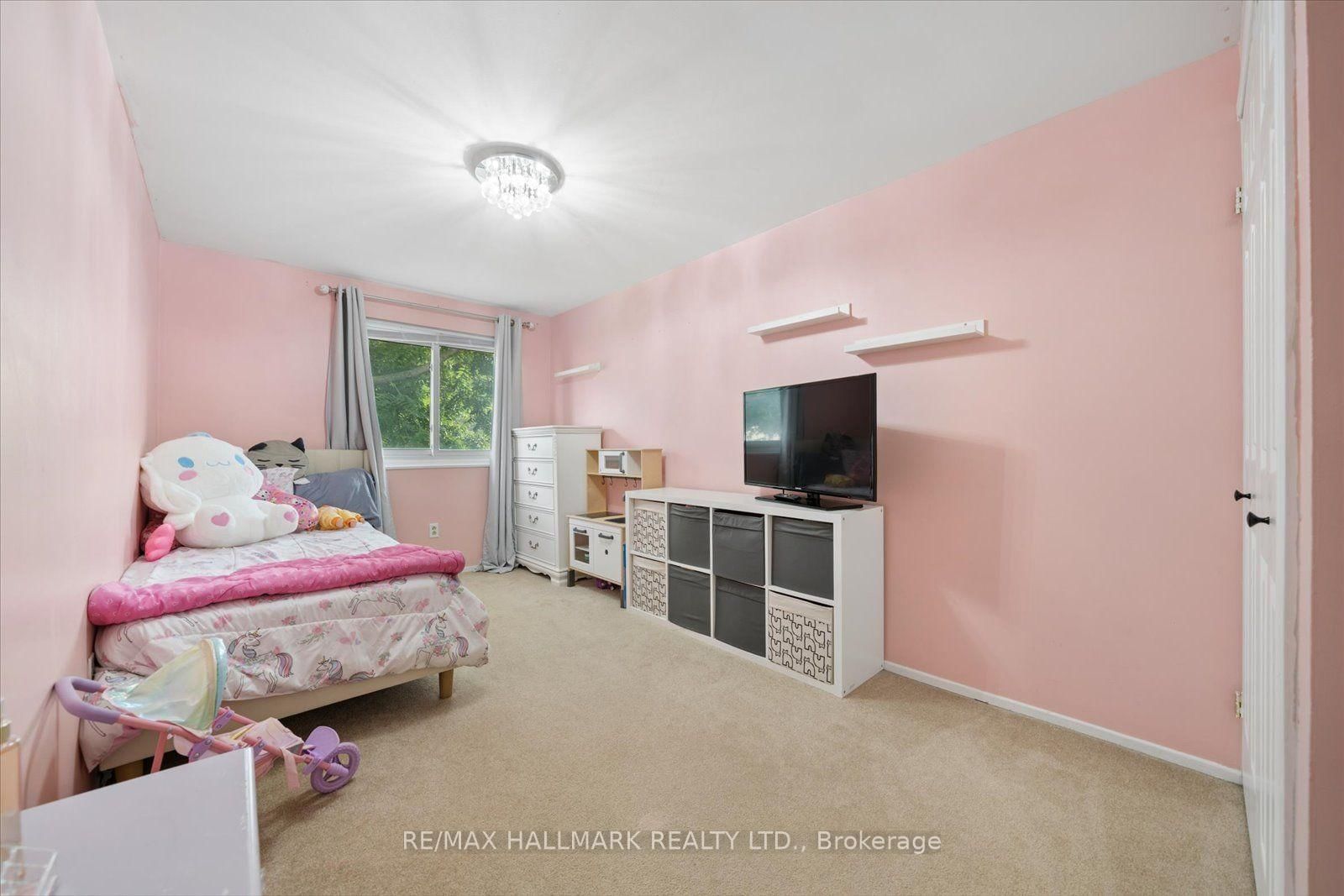 Townhouse for sale at 69-39 Camelot Way, Markham, Ontario, L3P 3W2 - Markham Village - MLS: N13762166