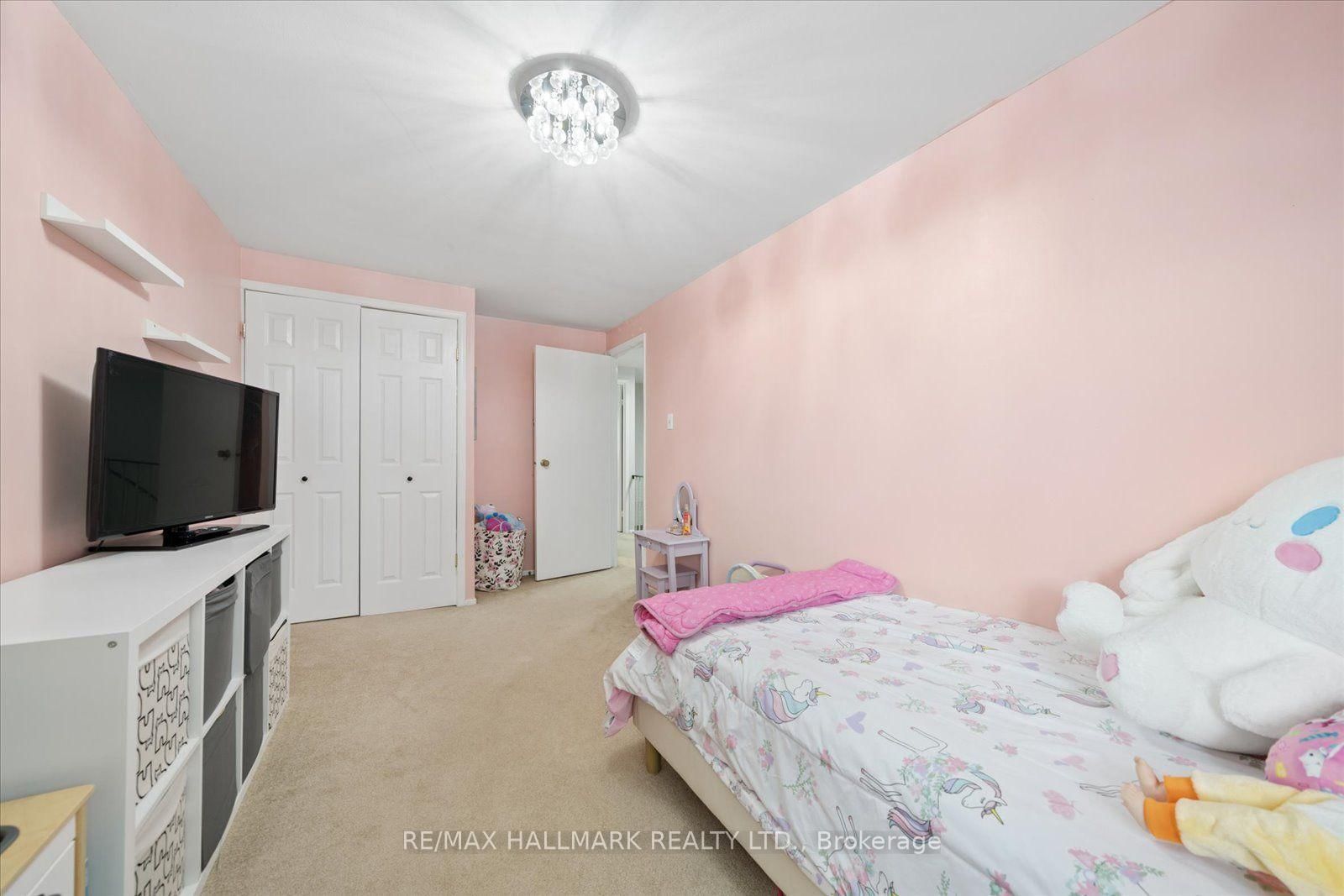 Townhouse for sale at 69-39 Camelot Way, Markham, Ontario, L3P 3W2 - Markham Village - MLS: N13762166