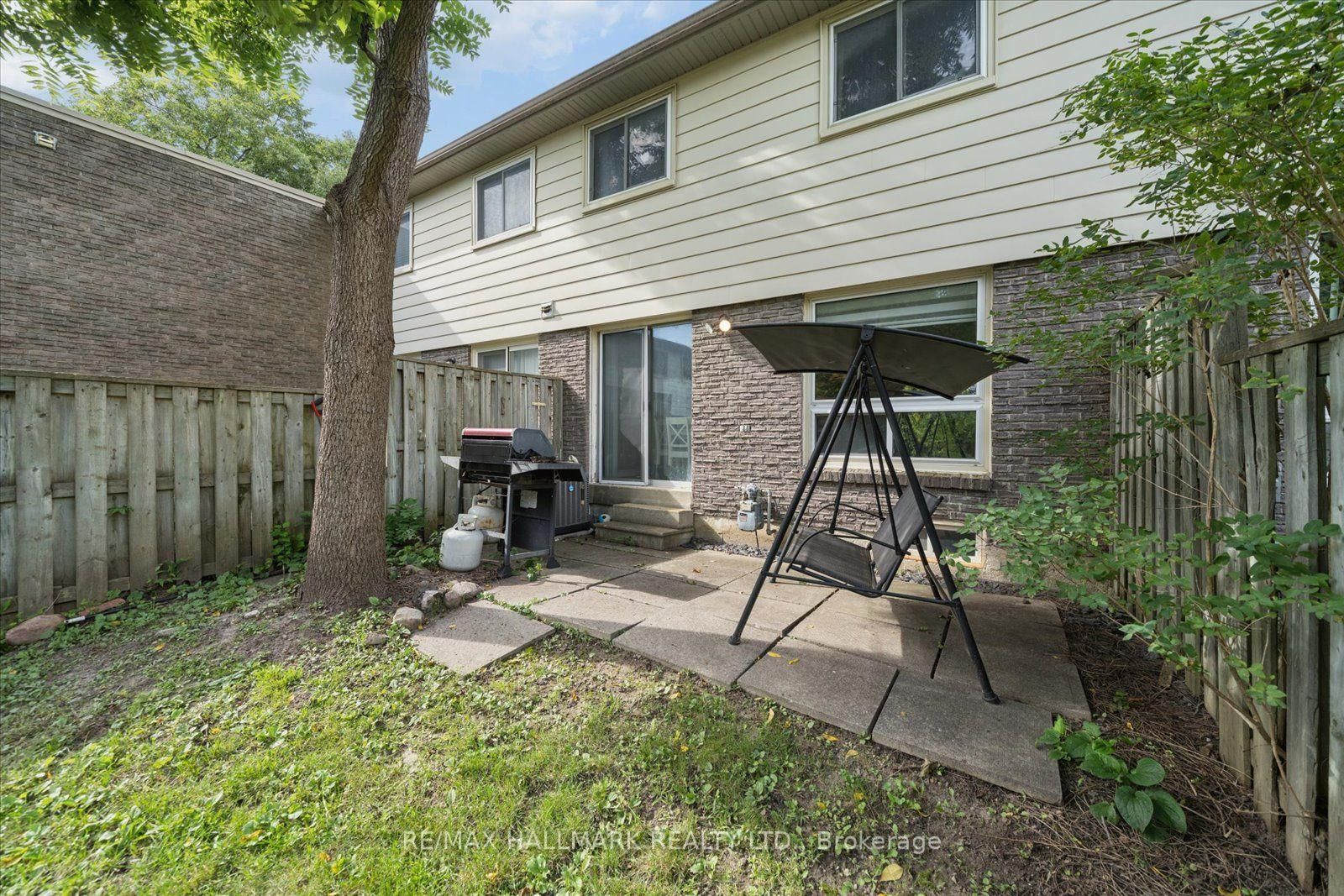 Townhouse for sale at 69-39 Camelot Way, Markham, Ontario, L3P 3W2 - Markham Village - MLS: N13762166