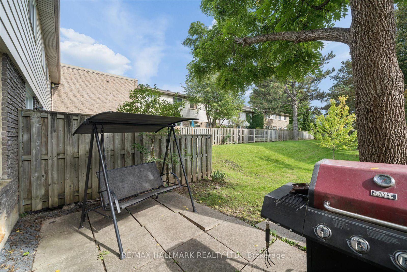 Townhouse for sale at 69-39 Camelot Way, Markham, Ontario, L3P 3W2 - Markham Village - MLS: N13762166