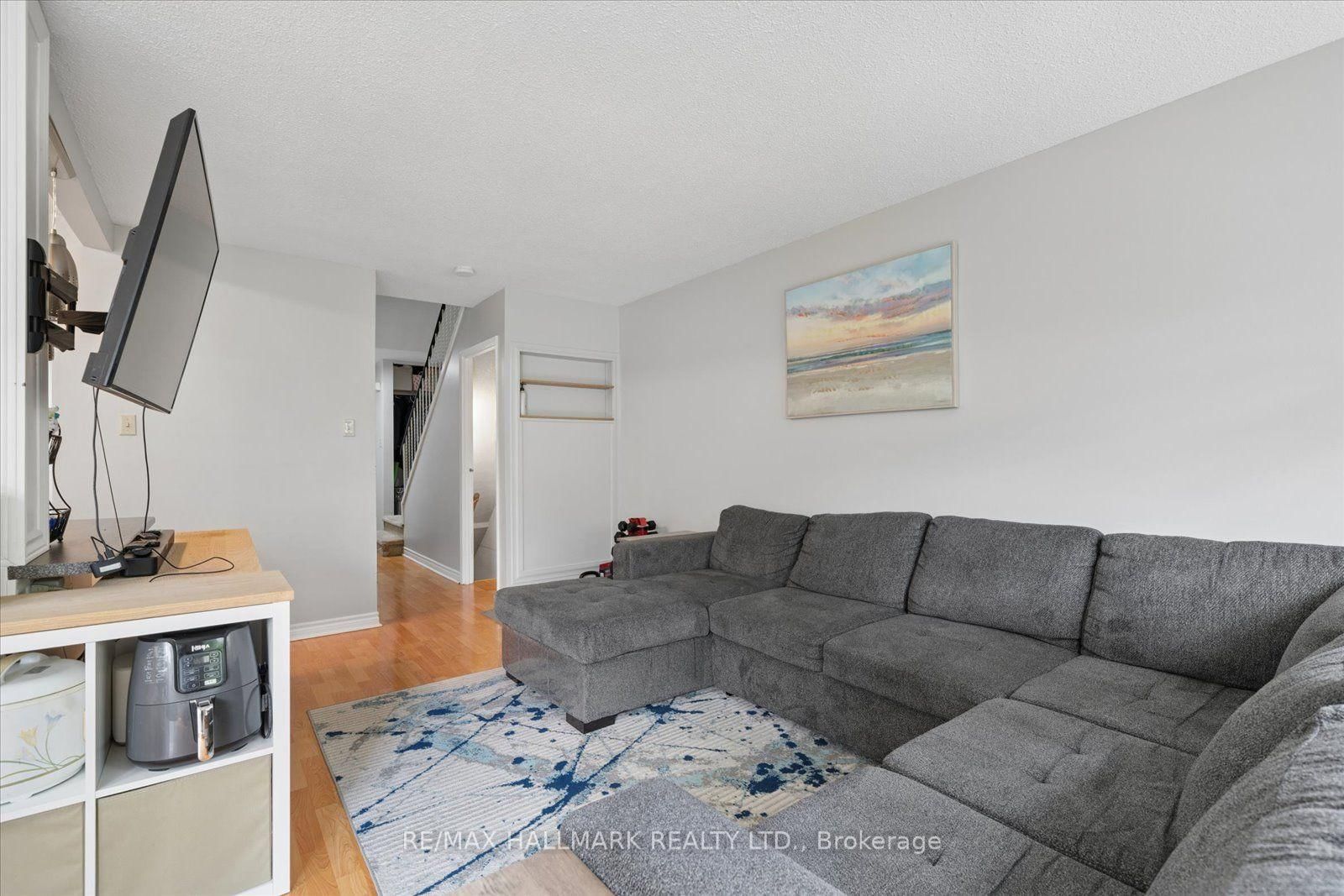 Townhouse for sale at 69-39 Camelot Way, Markham, Ontario, L3P 3W2 - Markham Village - MLS: N13762166