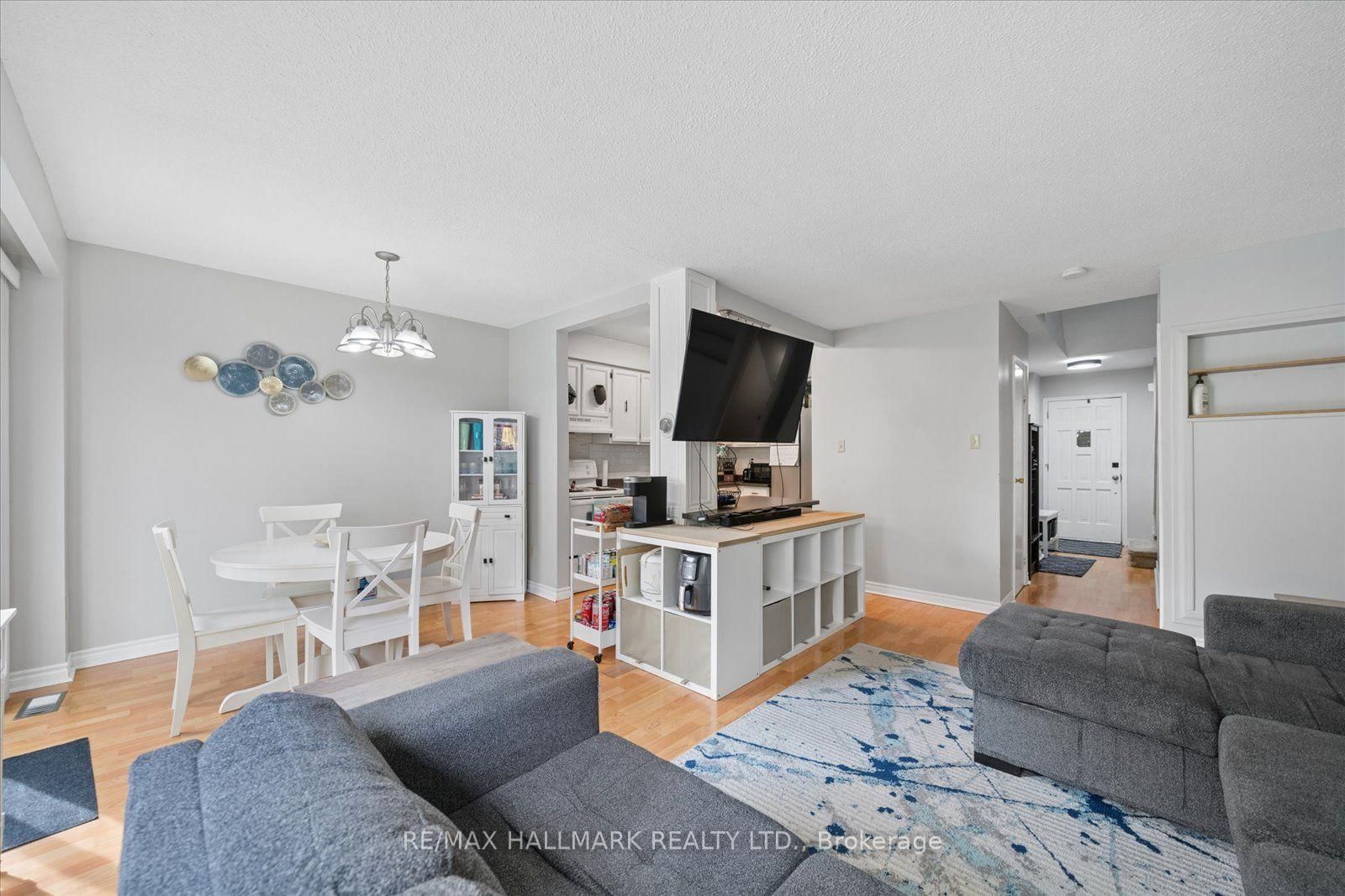 Townhouse for sale at 69-39 Camelot Way, Markham, Ontario, L3P 3W2 - Markham Village - MLS: N13762166