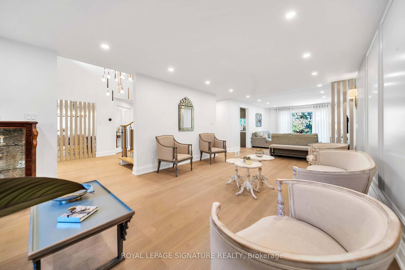 16 Ravencliffe Road • Markham, ON photo 13