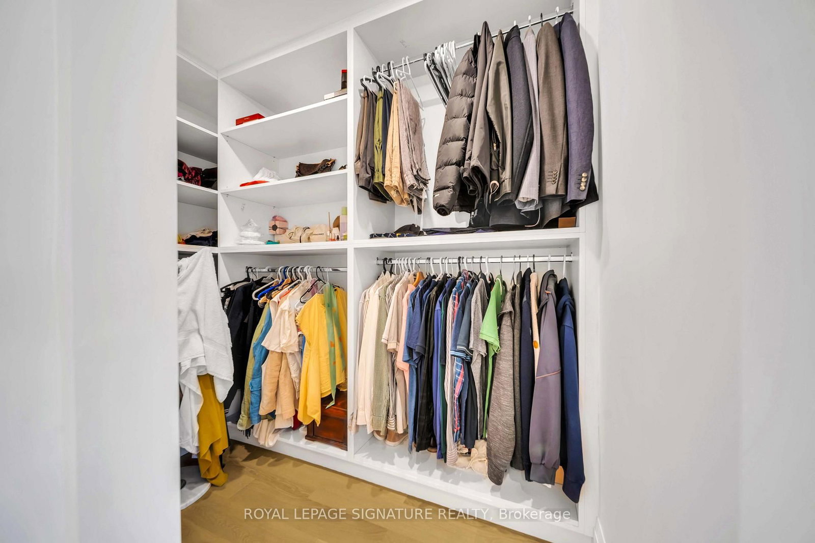 16 Ravencliffe Road • Markham, ON photo 30