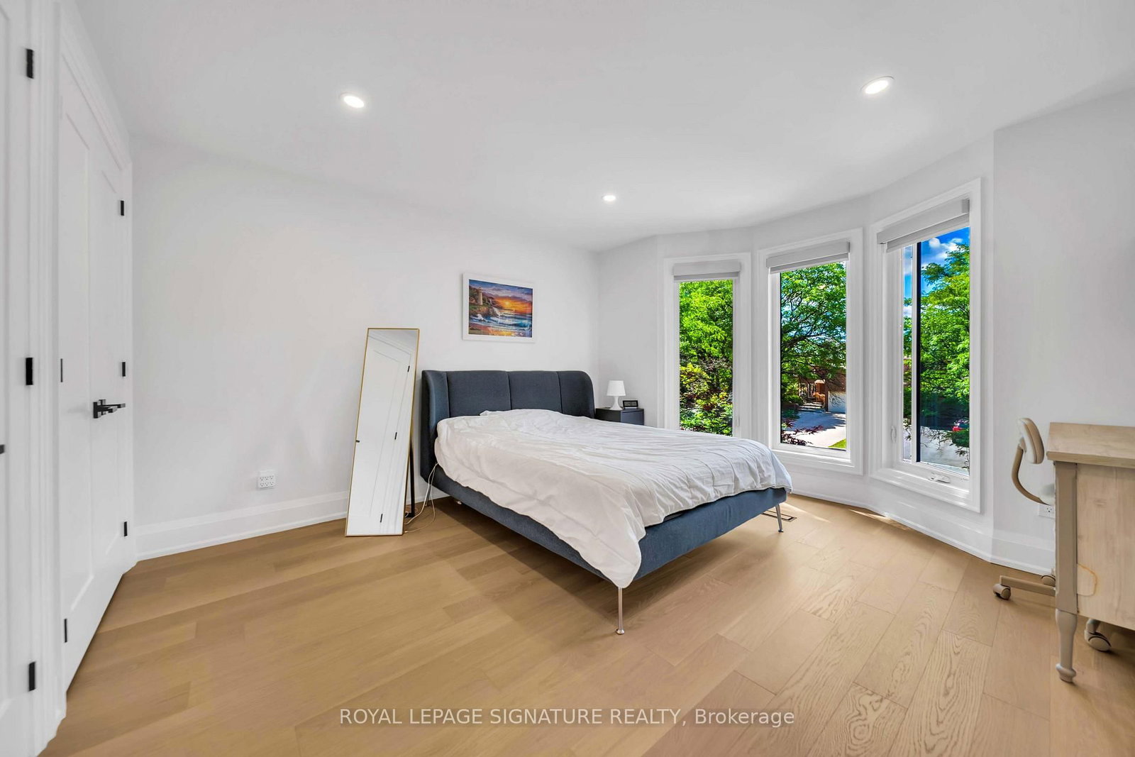 16 Ravencliffe Road • Markham, ON photo 35