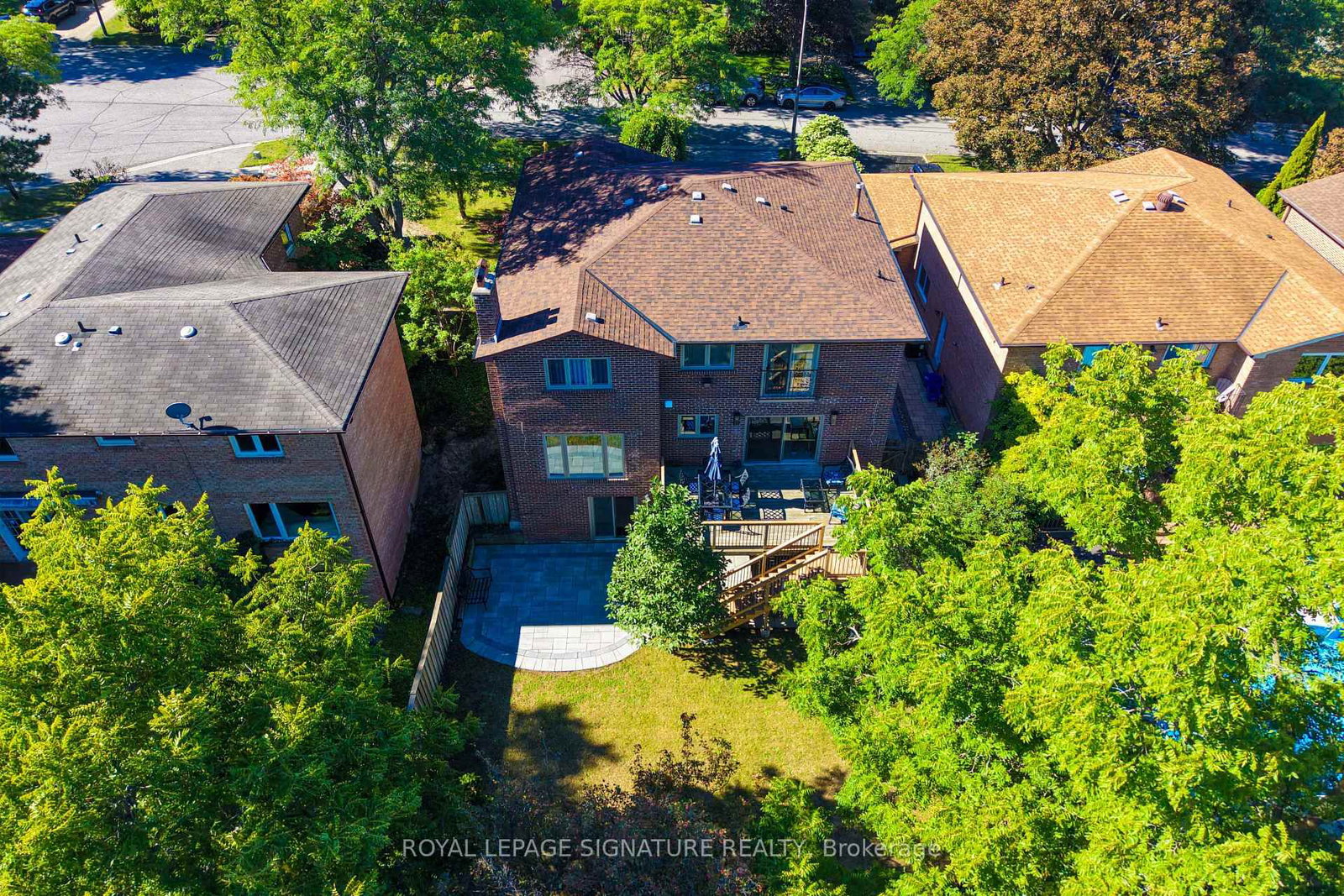 16 Ravencliffe Road • Markham, ON photo 46