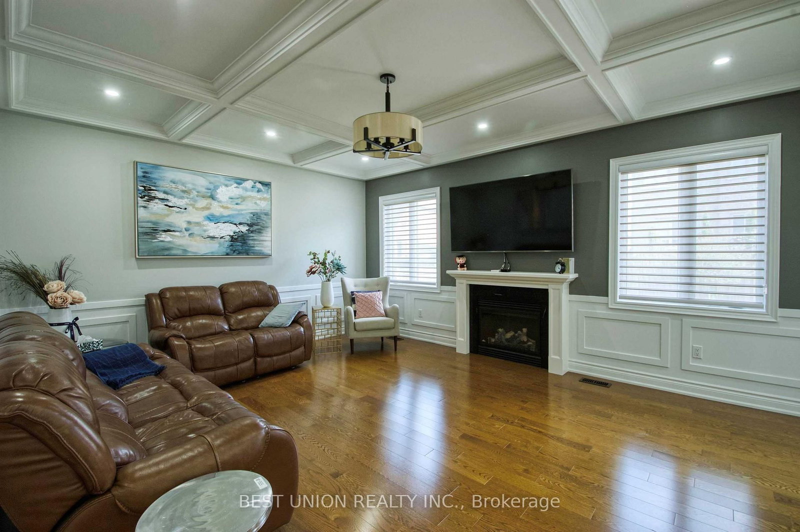 1183 Mctavish Drive • Newmarket, ON photo 12