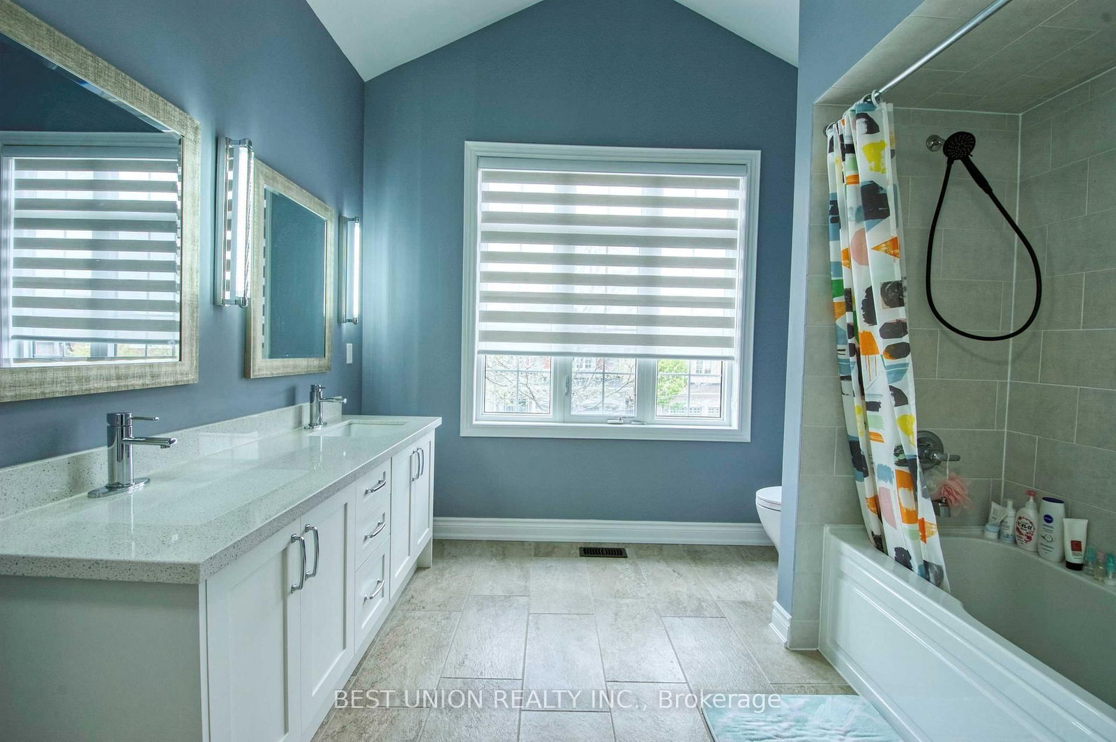 1183 Mctavish Drive • Newmarket, ON photo 39