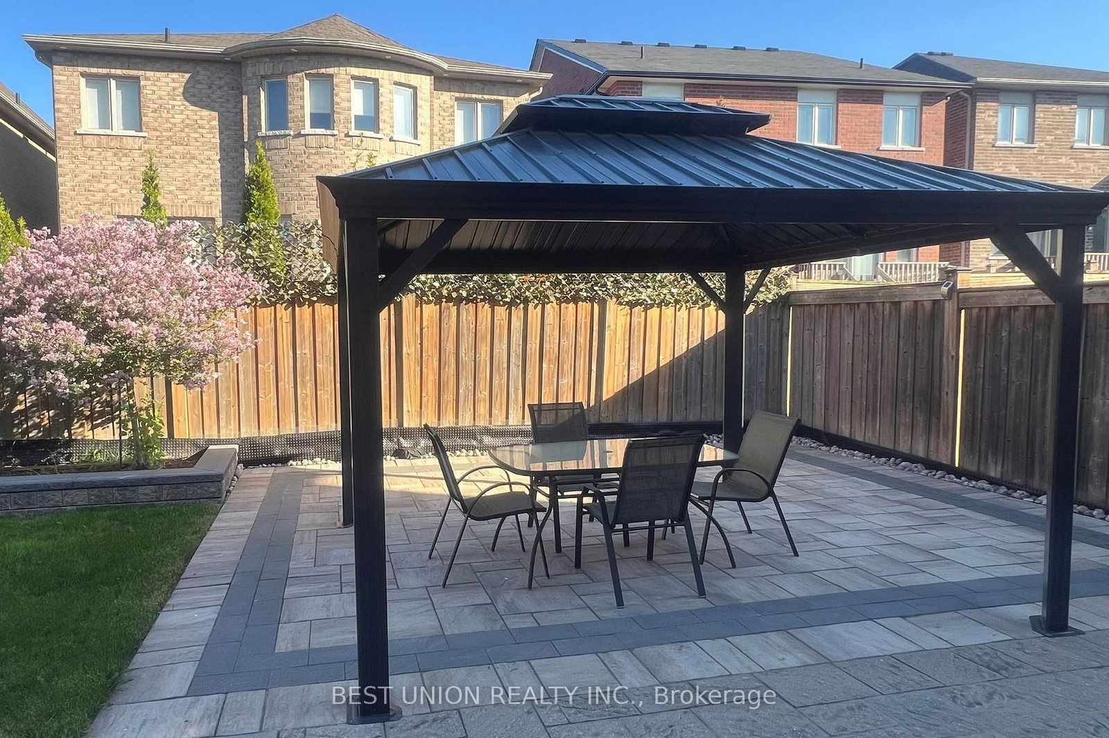 1183 Mctavish Drive • Newmarket, ON photo 50