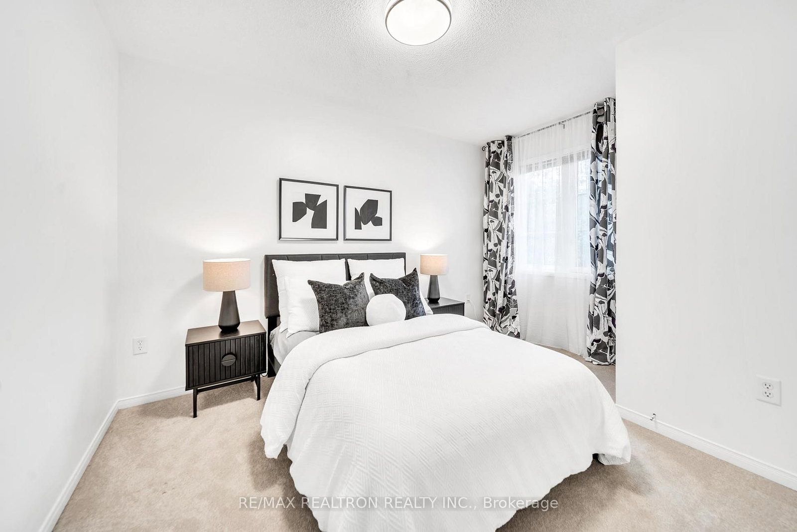 19 Naughton Drive • Richmond Hill, ON photo 27