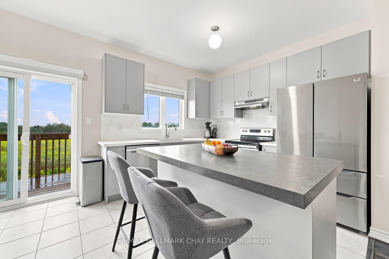 1146 Peelar Crescent • Innisfil, ON photo 5