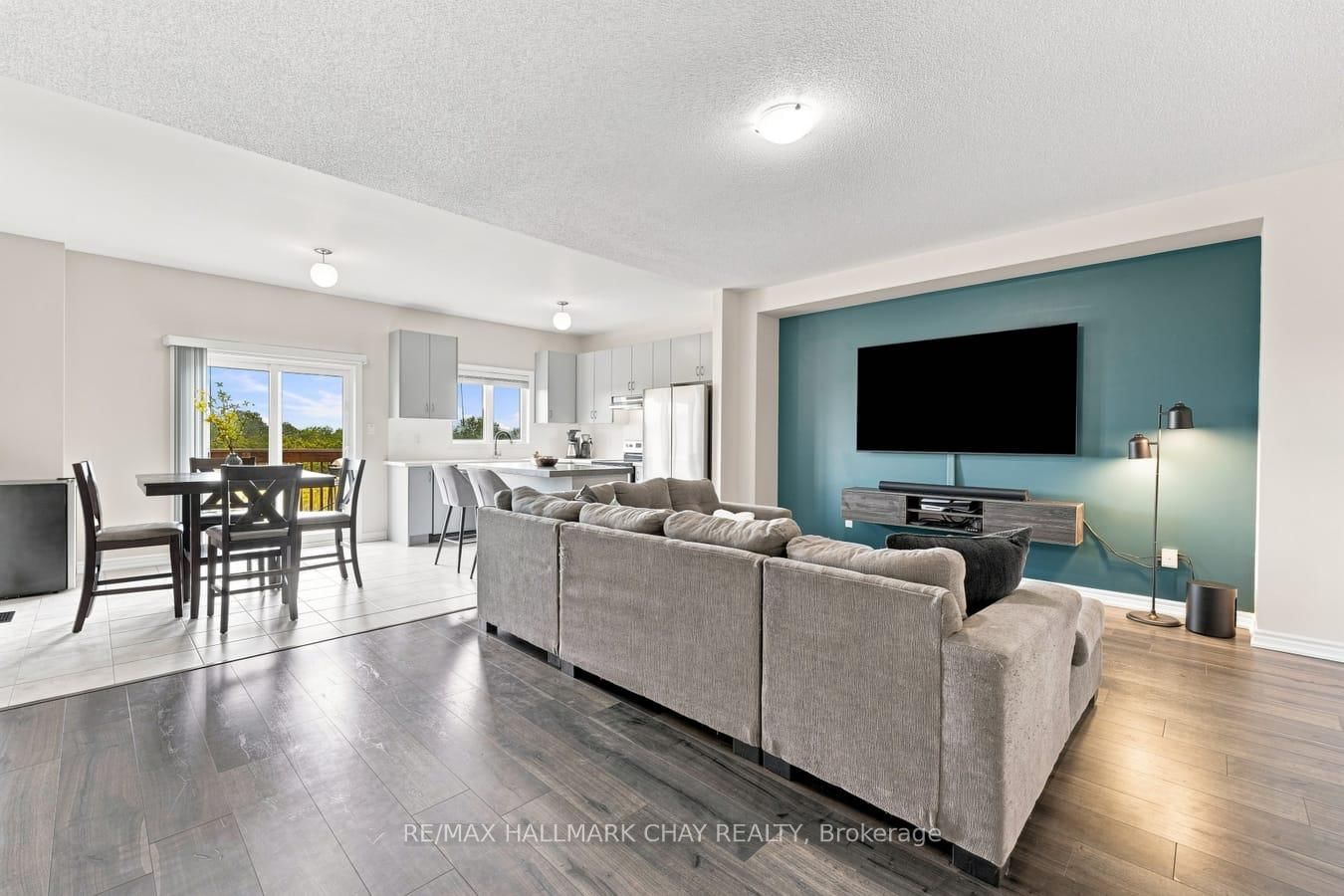1146 Peelar Crescent • Innisfil, ON photo 9