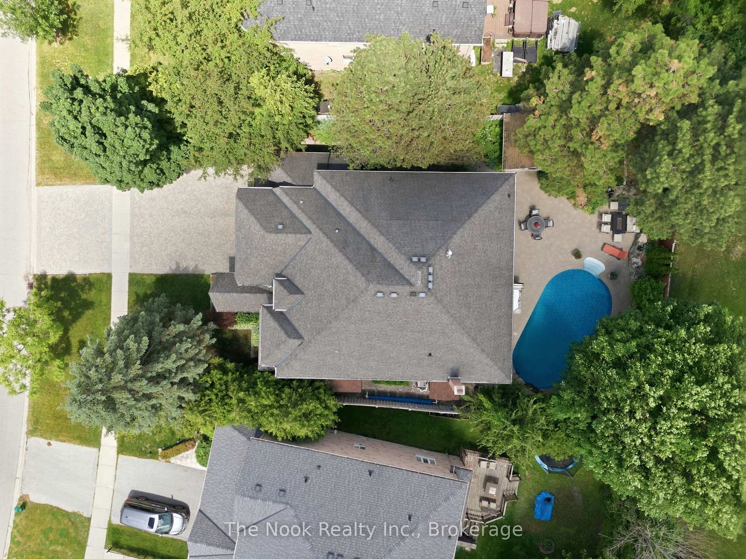 1018 Lockwood Circle • Newmarket, ON photo 49