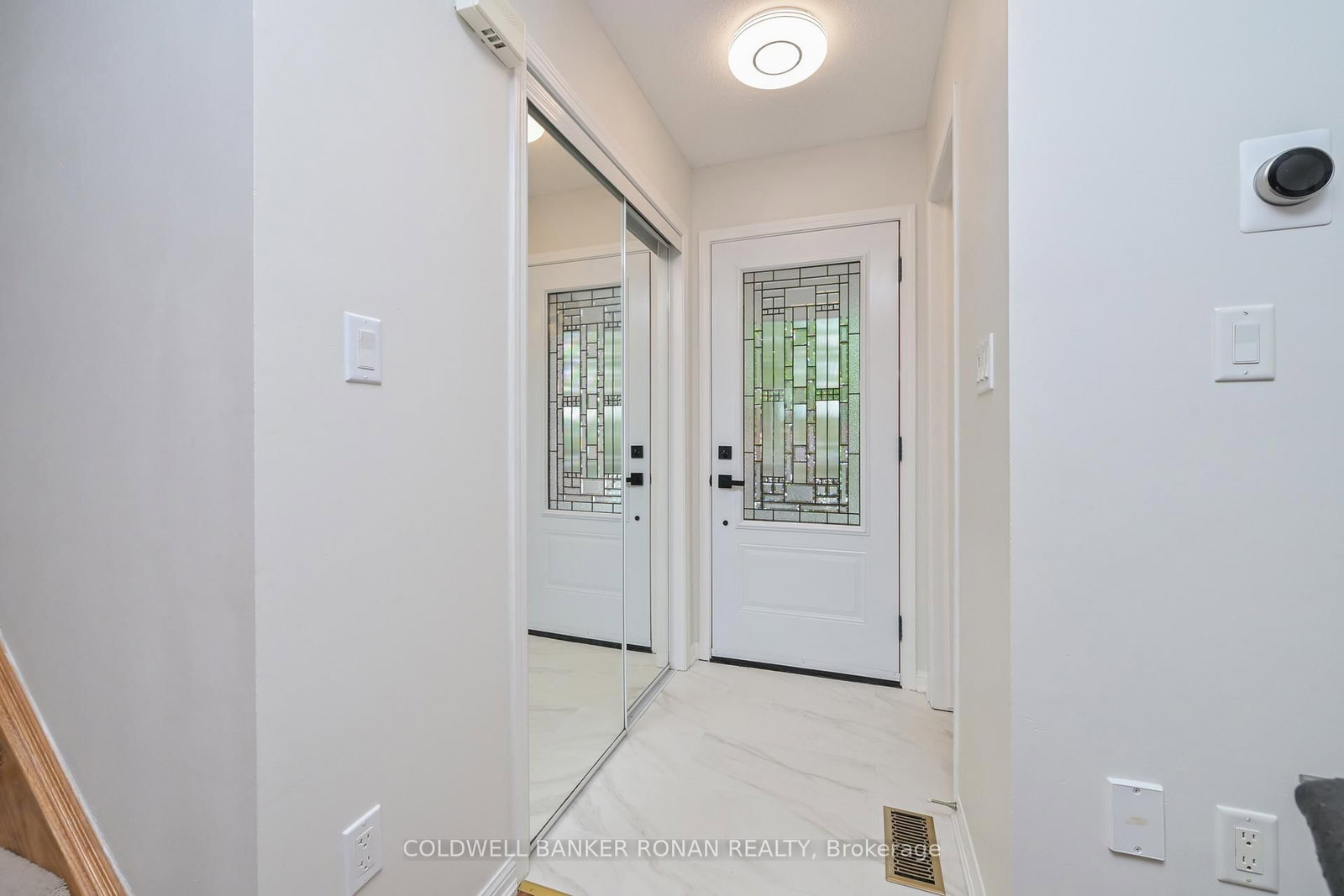 26 Riley Road • New Tecumseth, ON photo 5