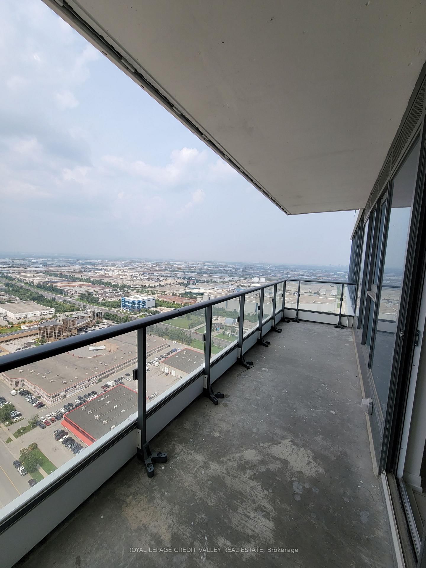 3701-950 Portage Pkwy, Vaughan, view 19