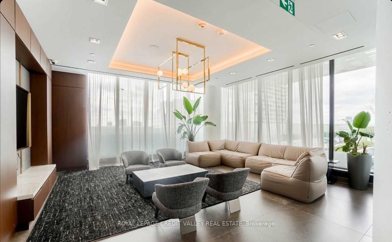 3701-950 Portage Pkwy, Vaughan, view 6