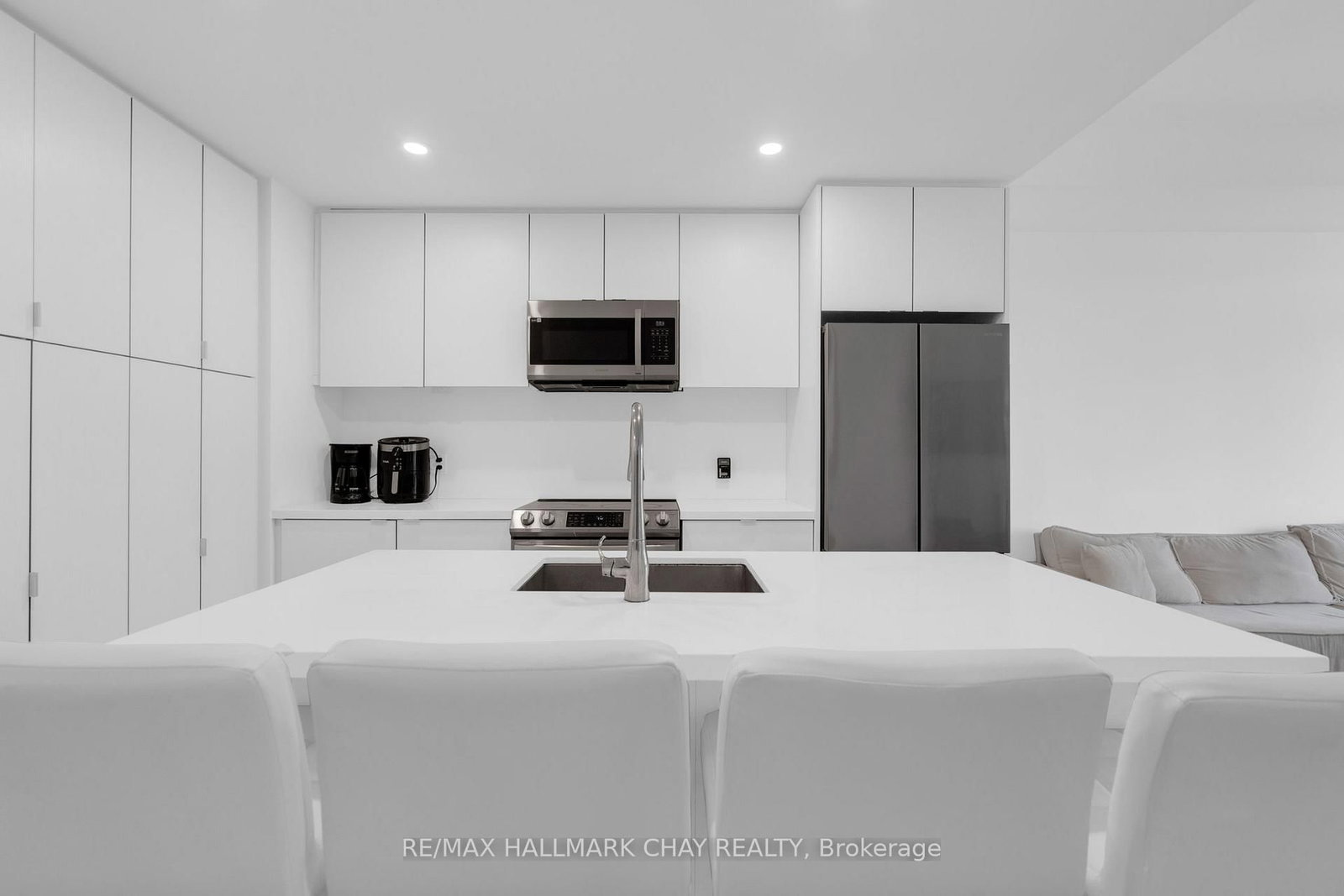 415 Sea Ray Road photo 6