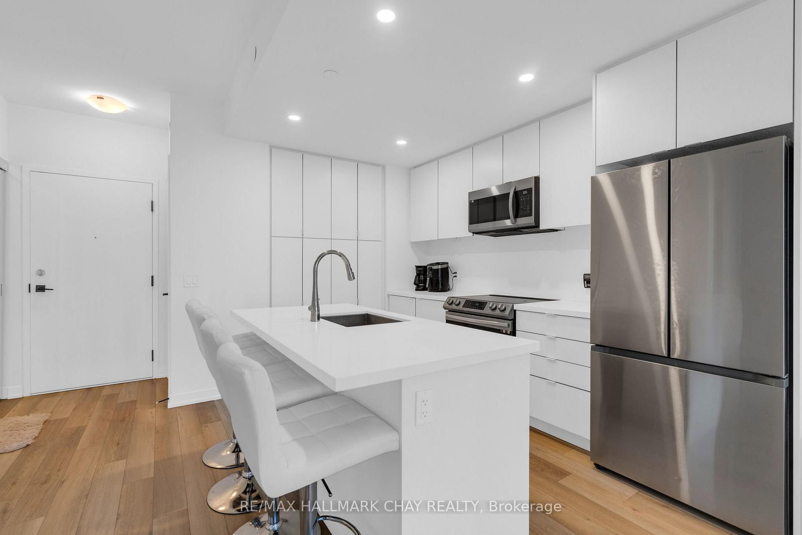 415 Sea Ray Road photo 7