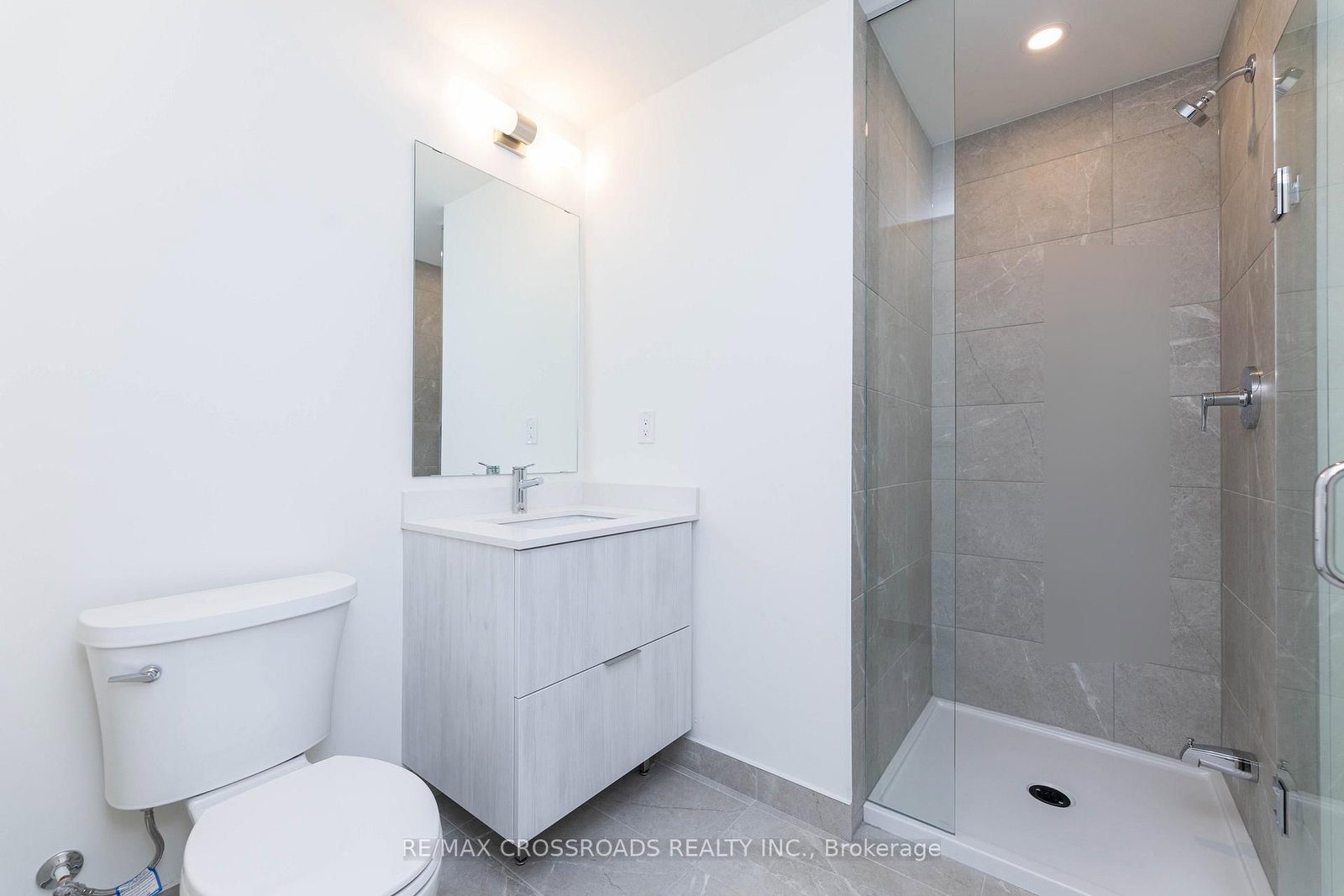 11 David Eyer Road • #1503 • Richmond Hill, ON photo 17