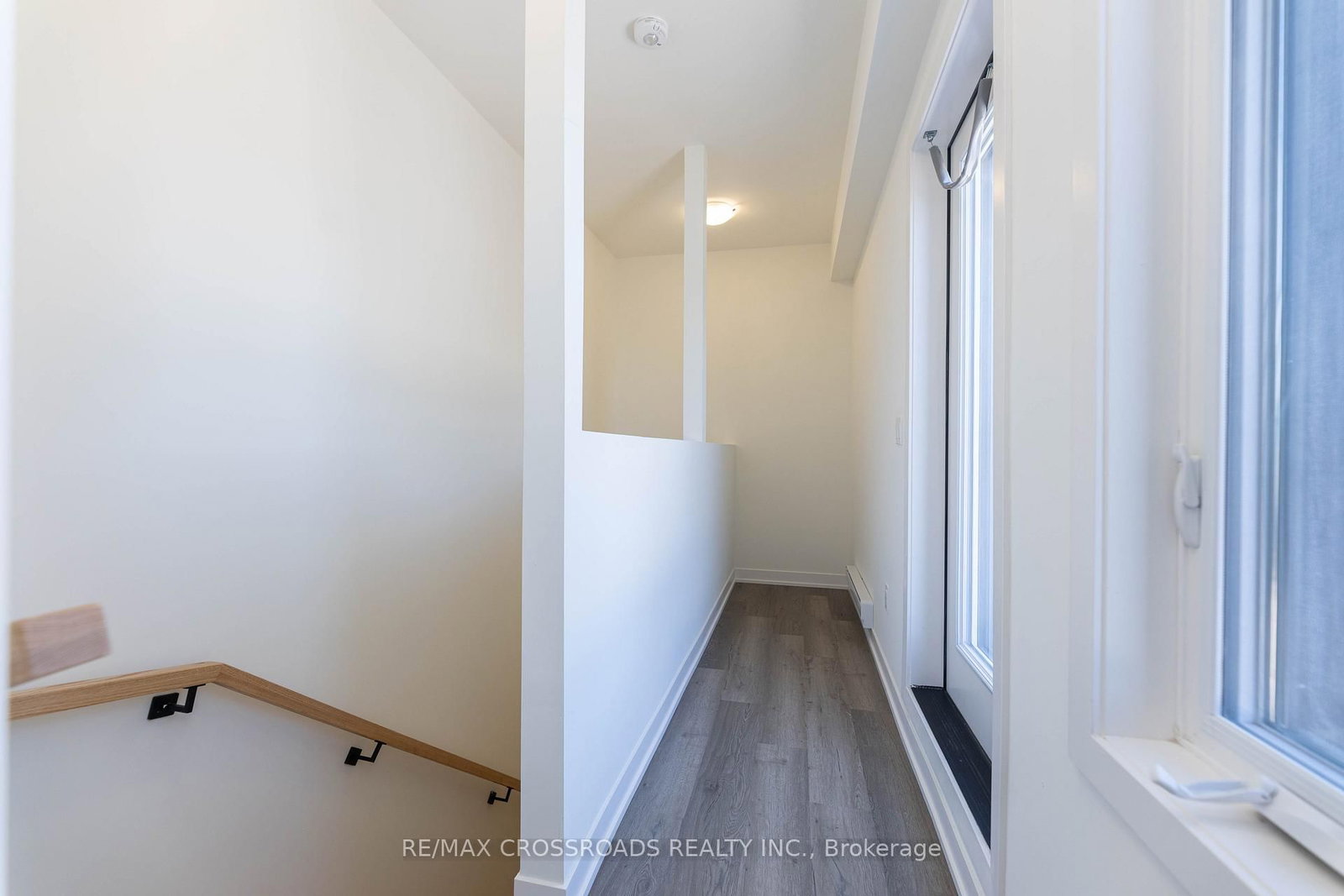 11 David Eyer Road • #1503 • Richmond Hill, ON photo 23