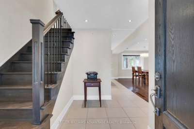 108 Roseview Avenue • Richmond Hill, ON photo 3
