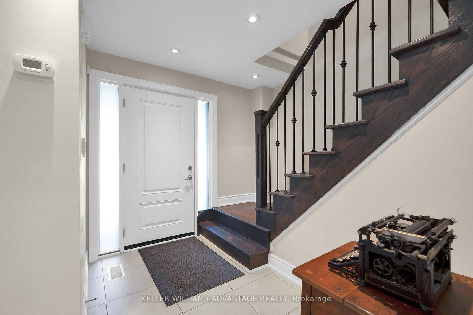 108 Roseview Avenue • Richmond Hill, ON photo 4
