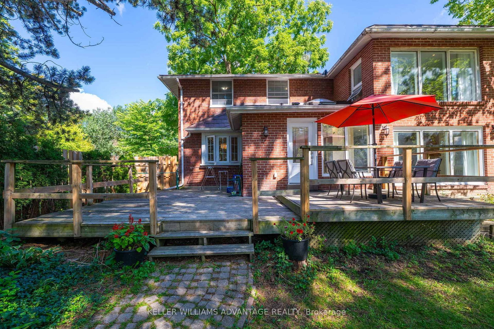 108 Roseview Avenue • Richmond Hill, ON photo 43