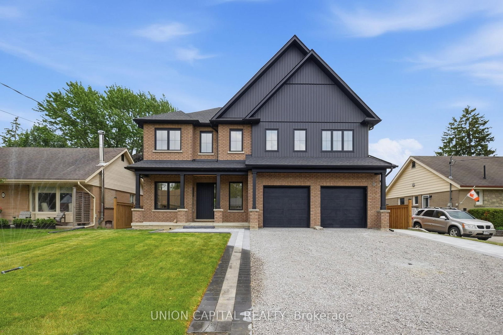 106 Hawthorn Avenue • Whitchurch-Stouffville, ON photo 3