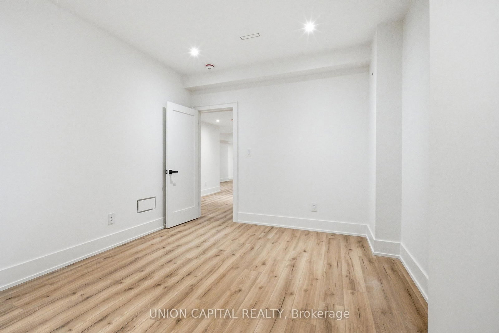 106 Hawthorn Avenue • Whitchurch-Stouffville, ON photo 37