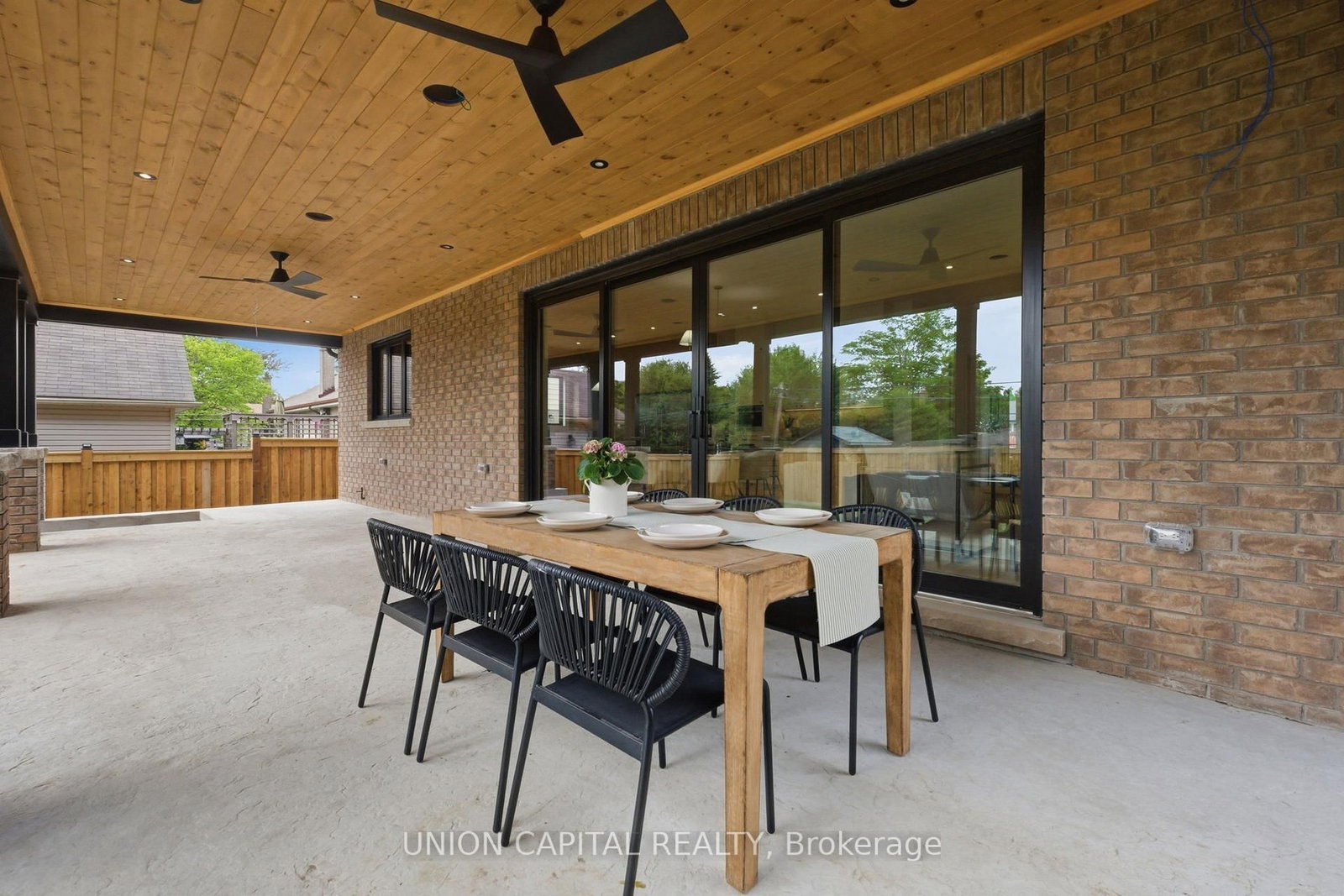 106 Hawthorn Avenue • Whitchurch-Stouffville, ON photo 44