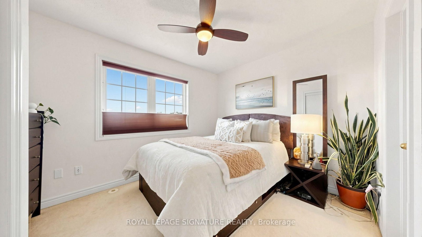 2433 Bur Oak Avenue • Markham, ON photo 9