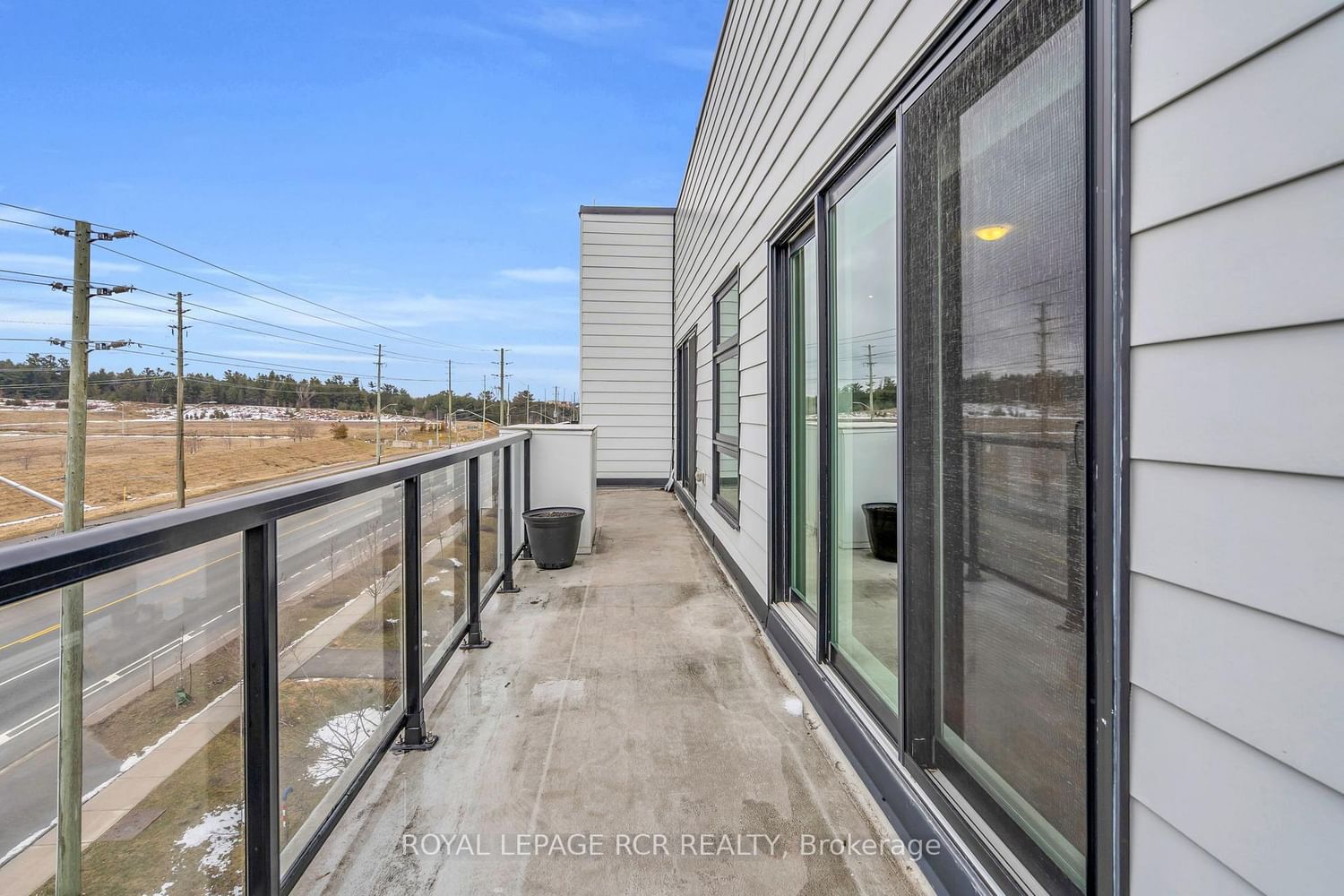 555 William Graham Drive • #413 • Aurora, ON photo 11