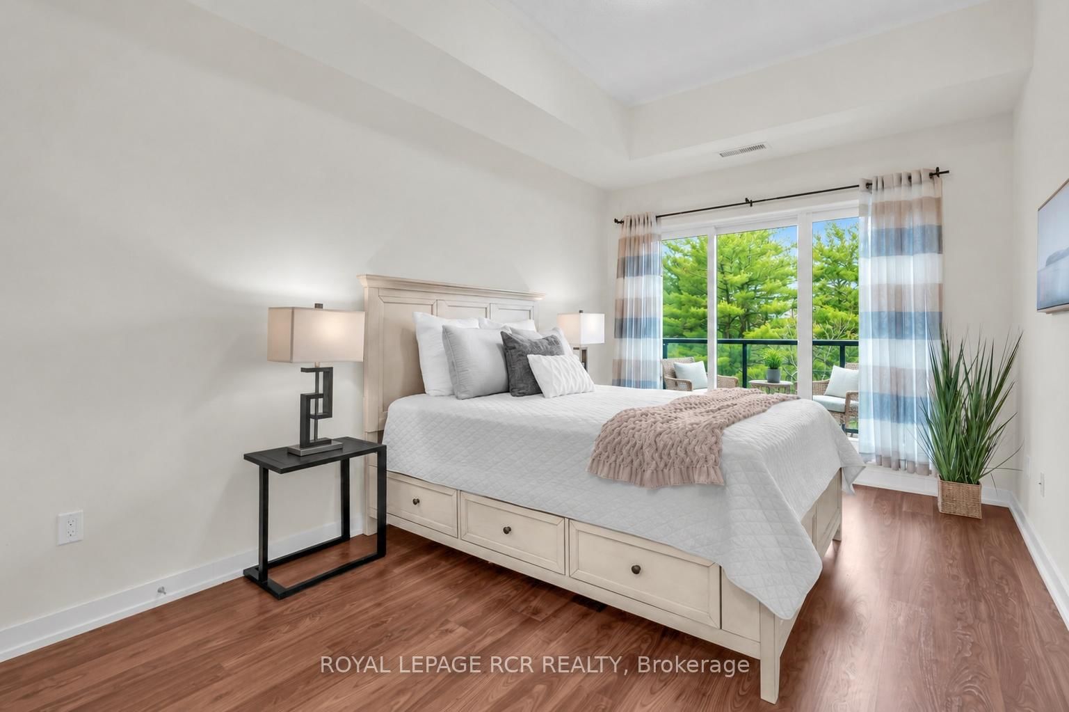 555 William Graham Drive • #413 • Aurora, ON photo 13