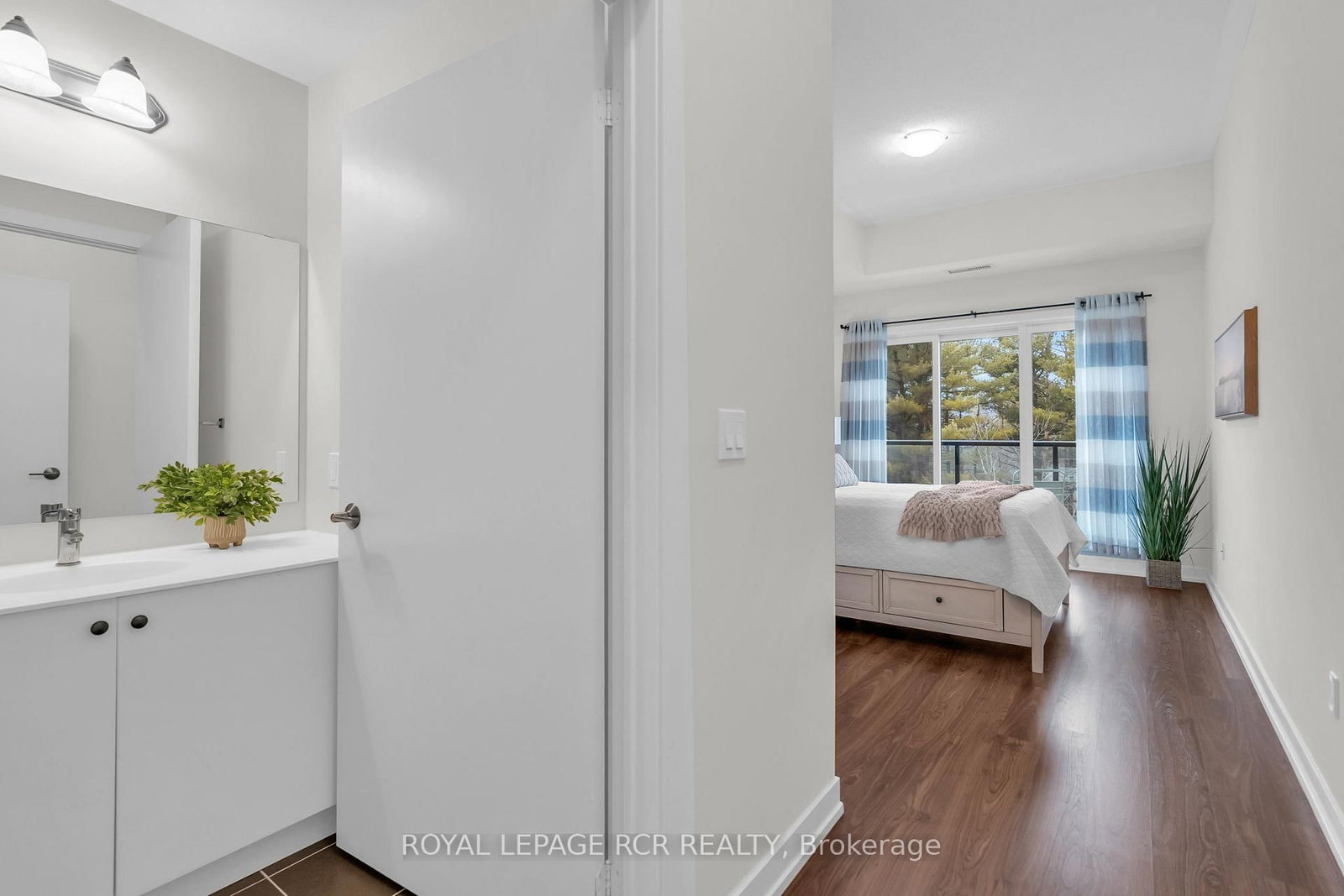 555 William Graham Drive • #413 • Aurora, ON photo 16