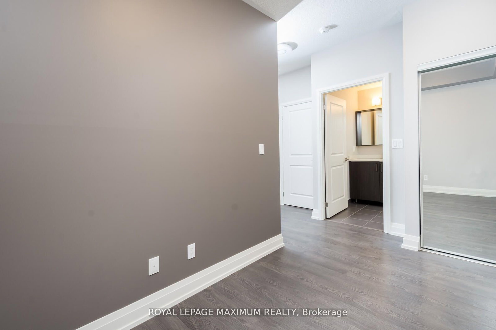 3600 Highway 7 Road • #1210 • Vaughan, ON photo 8