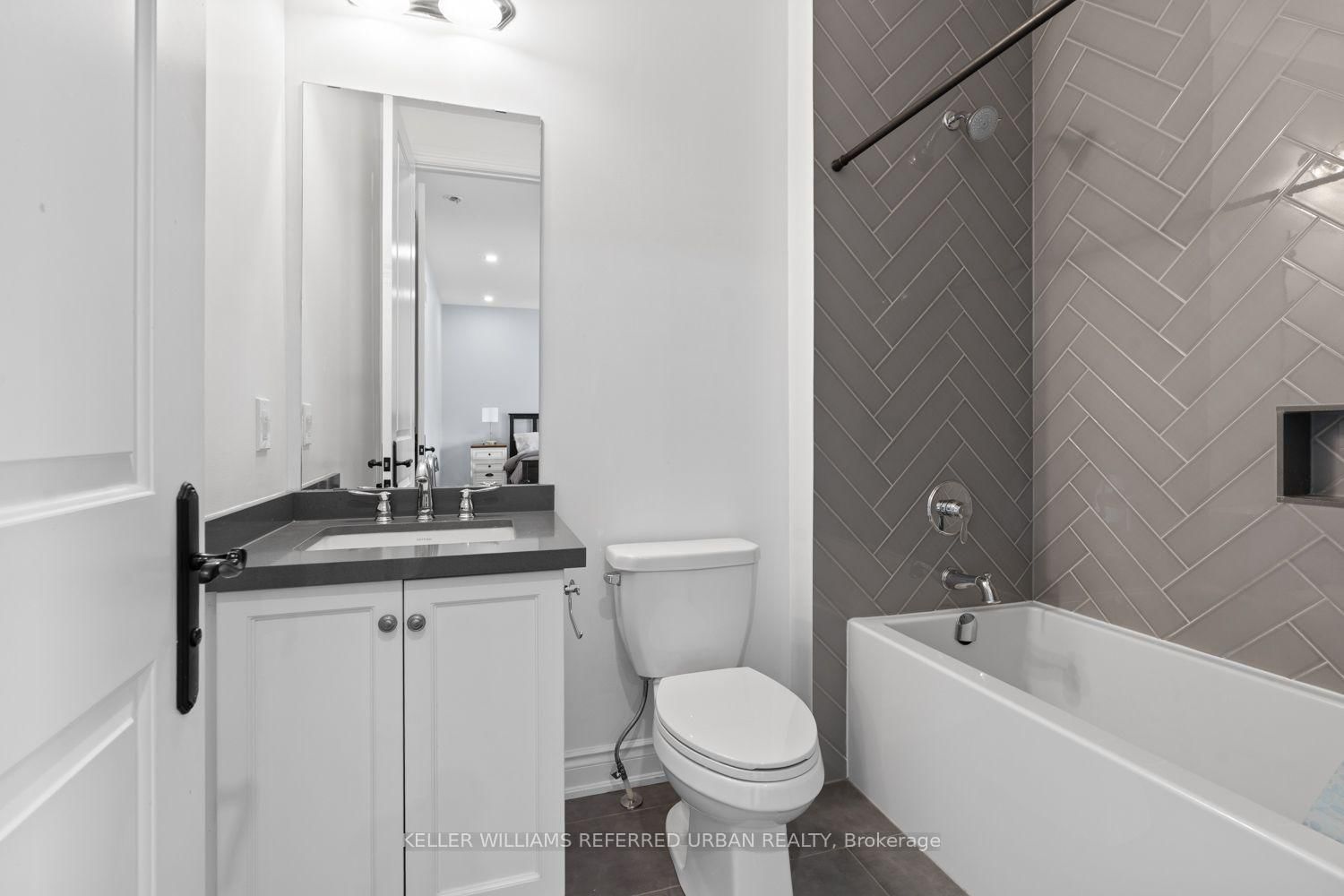 4 Basil Ridge Court • King, ON photo 24