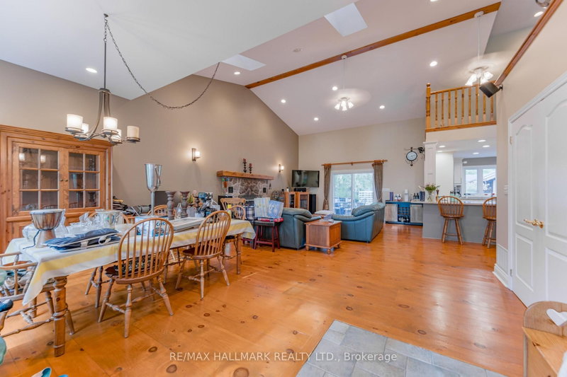 361 Lake Drive N